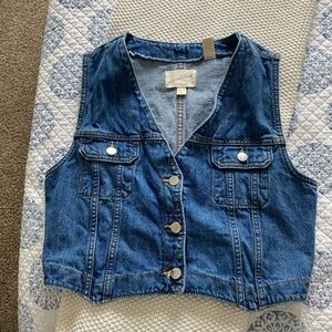 Universal Thread Denim Vest in Dark Blue
